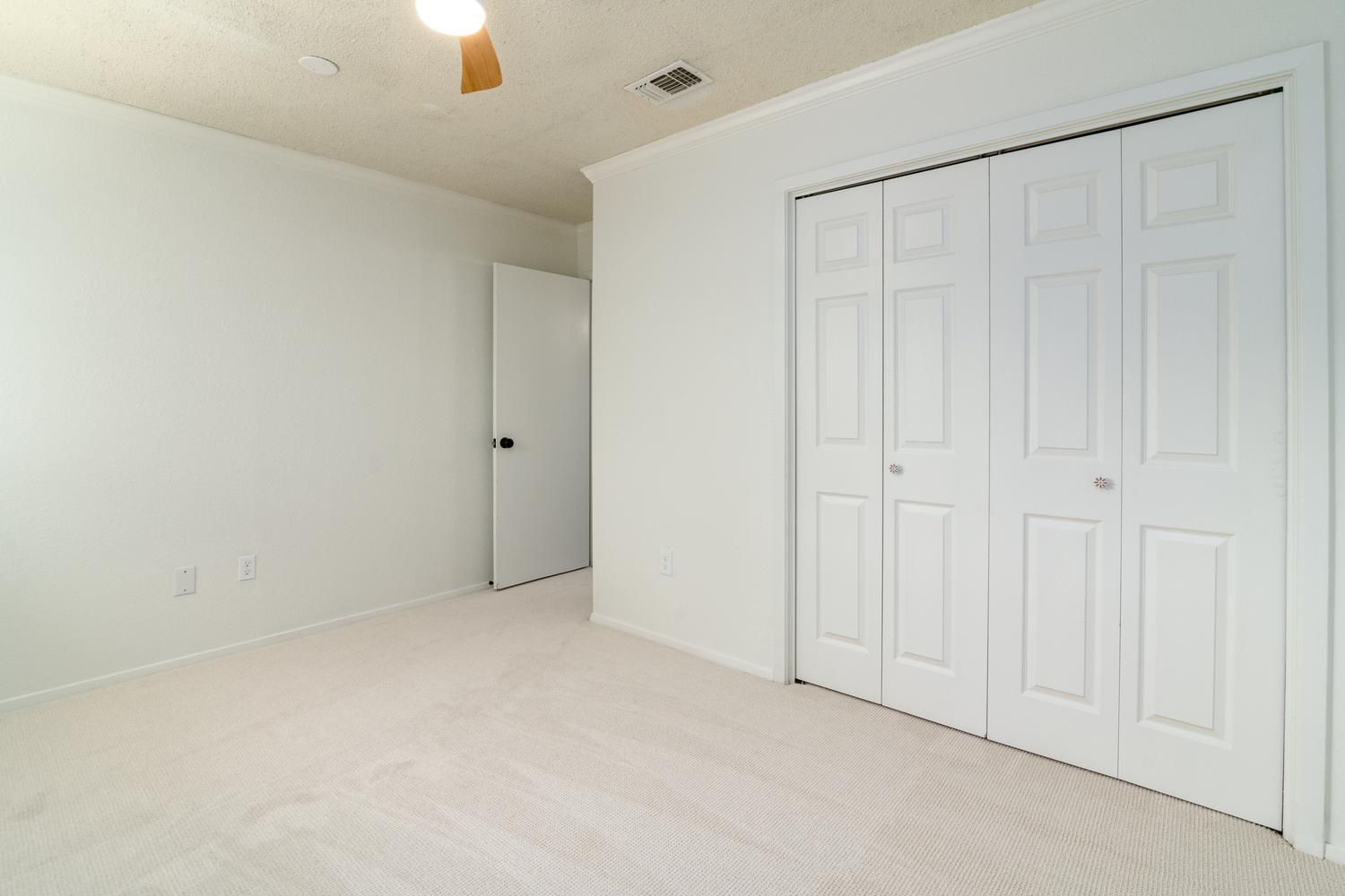 6305 Sanderson Ave Property Photo 27