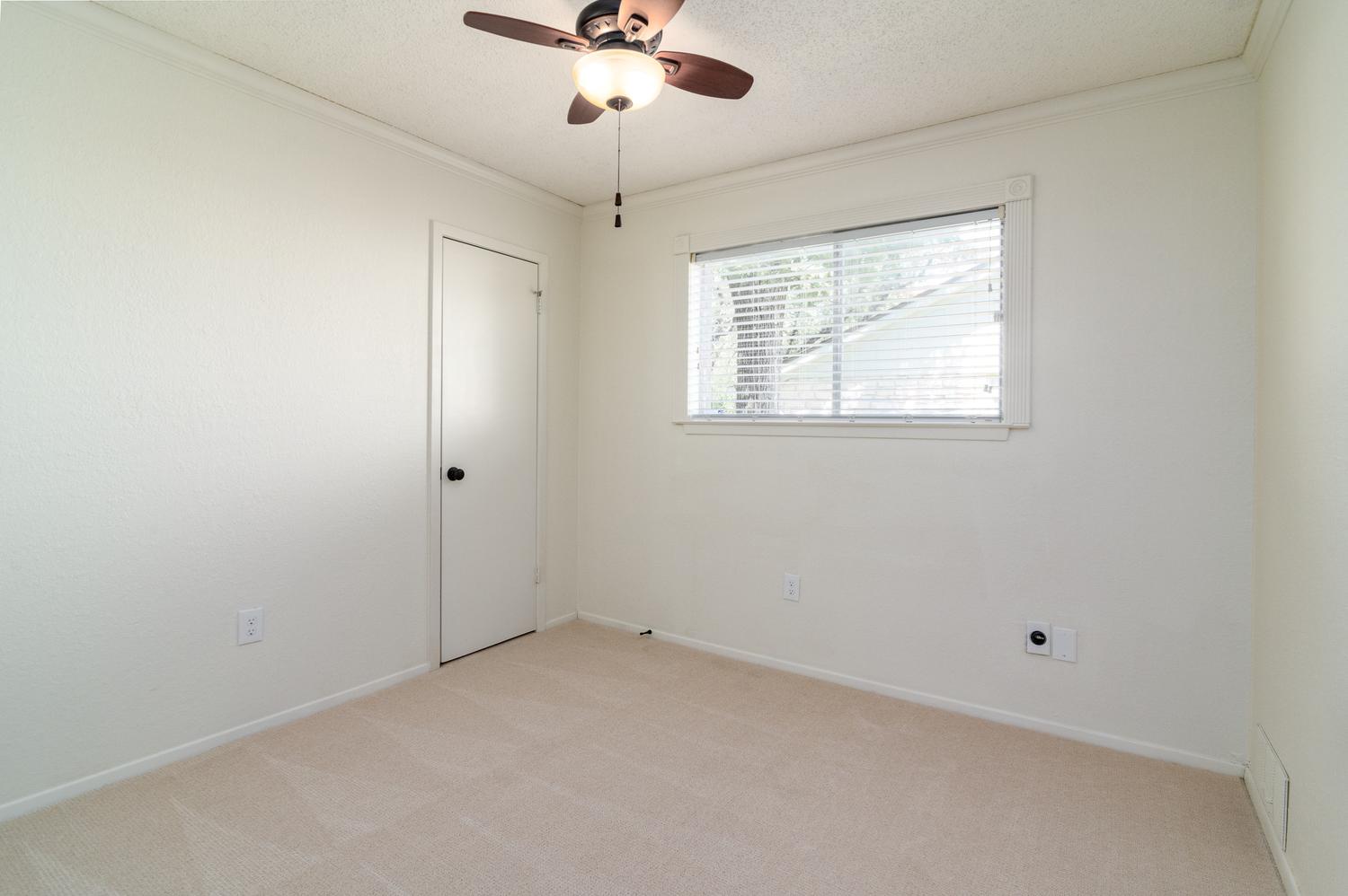 6305 Sanderson Ave Property Photo 30