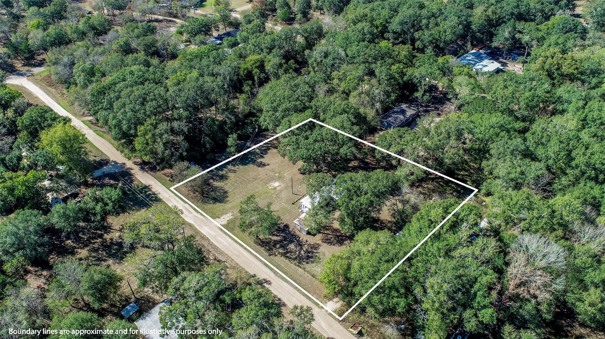 1942 Walnut Dr Property Photo 24