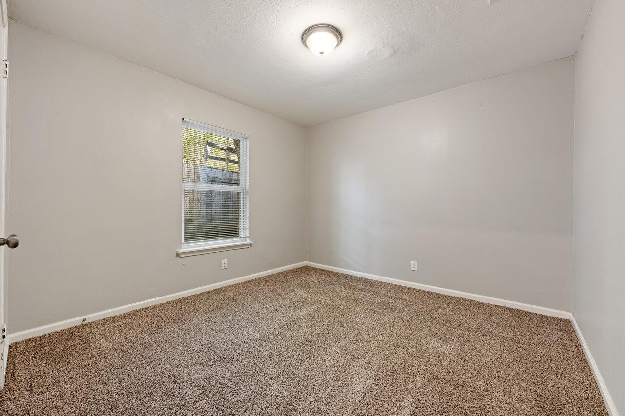2303 Metcalfe Rd #a Property Photo 14