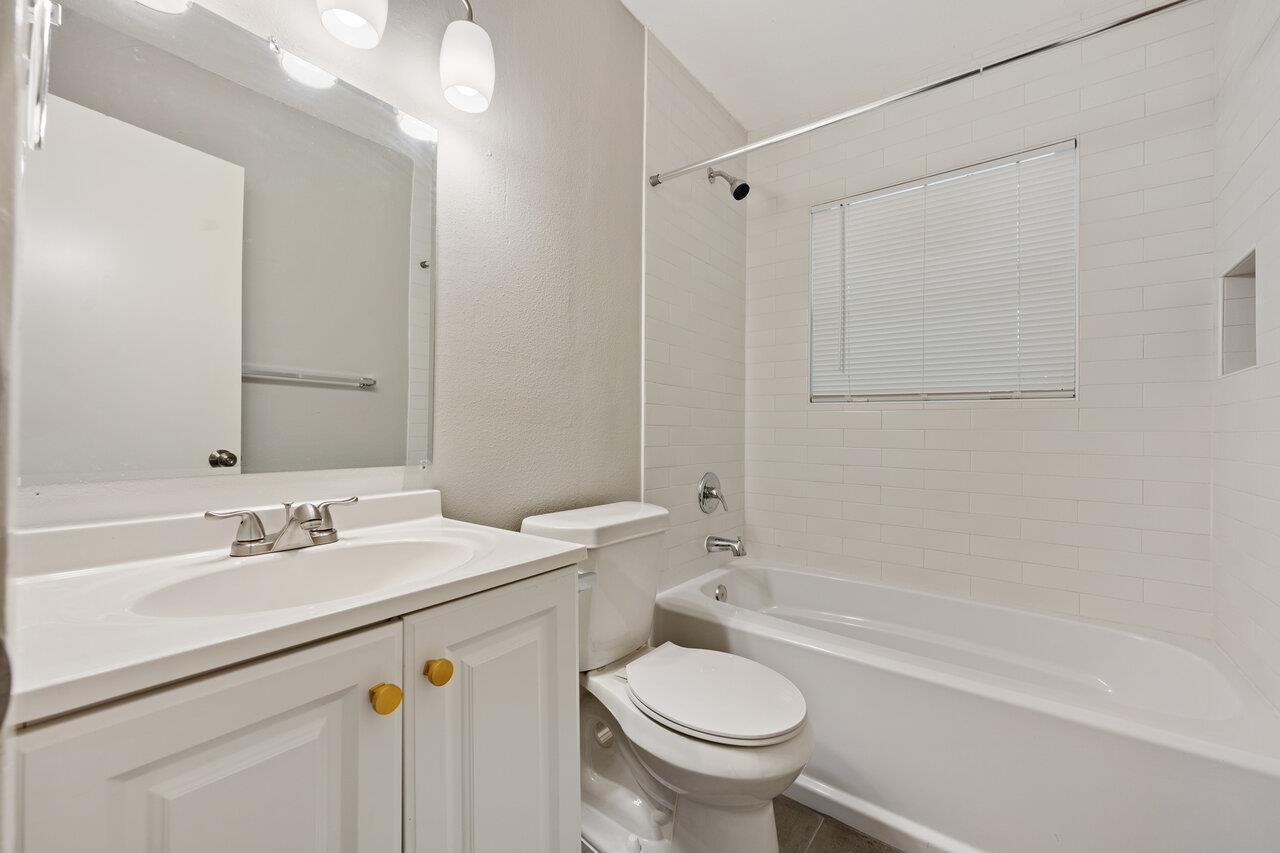 2303 Metcalfe Rd #a Property Photo 15