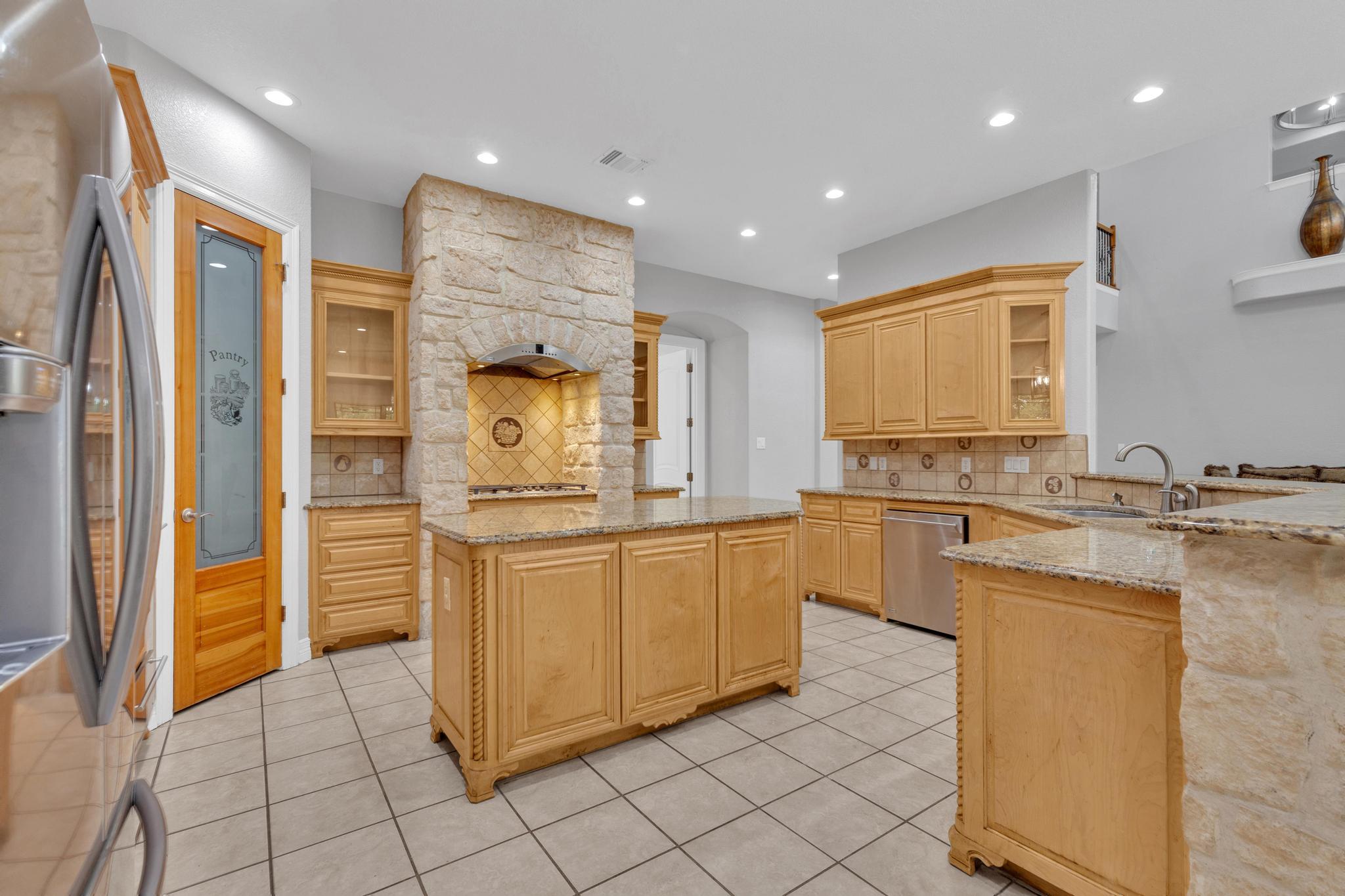 1130 Whispering Water None Property Photo 11