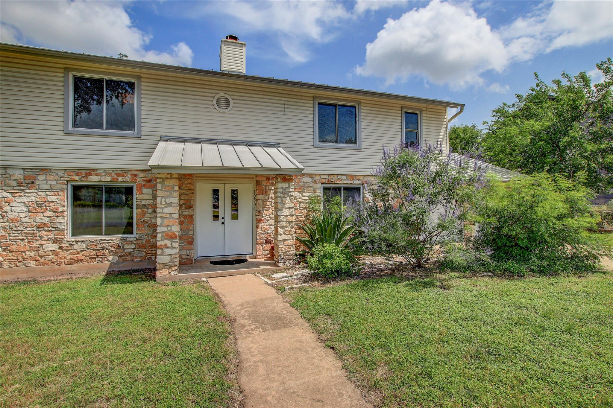 10506 Yucca Dr Property Photo 3