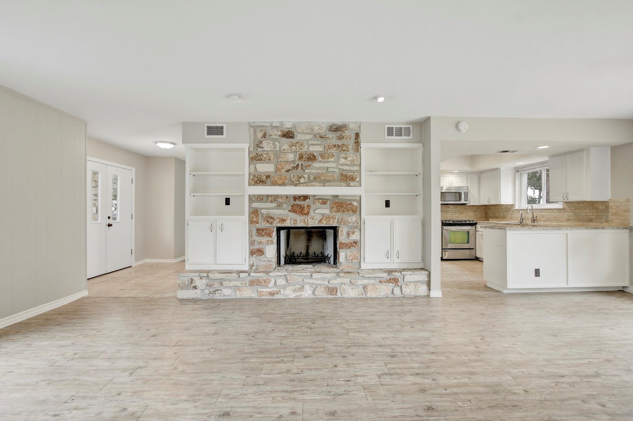 10506 Yucca Dr Property Photo 8