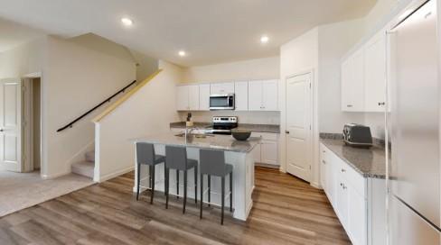 16100 Larustinus St Property Photo 4