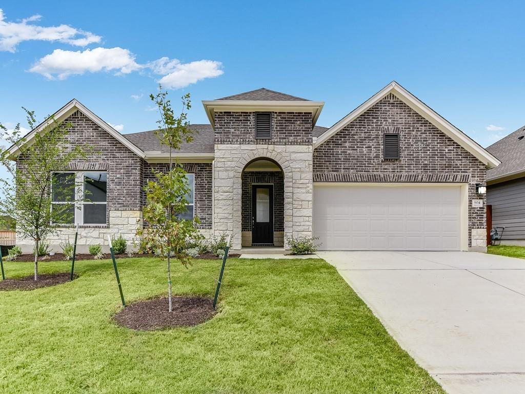 904 Texas Sage LOOP Property Photo 1