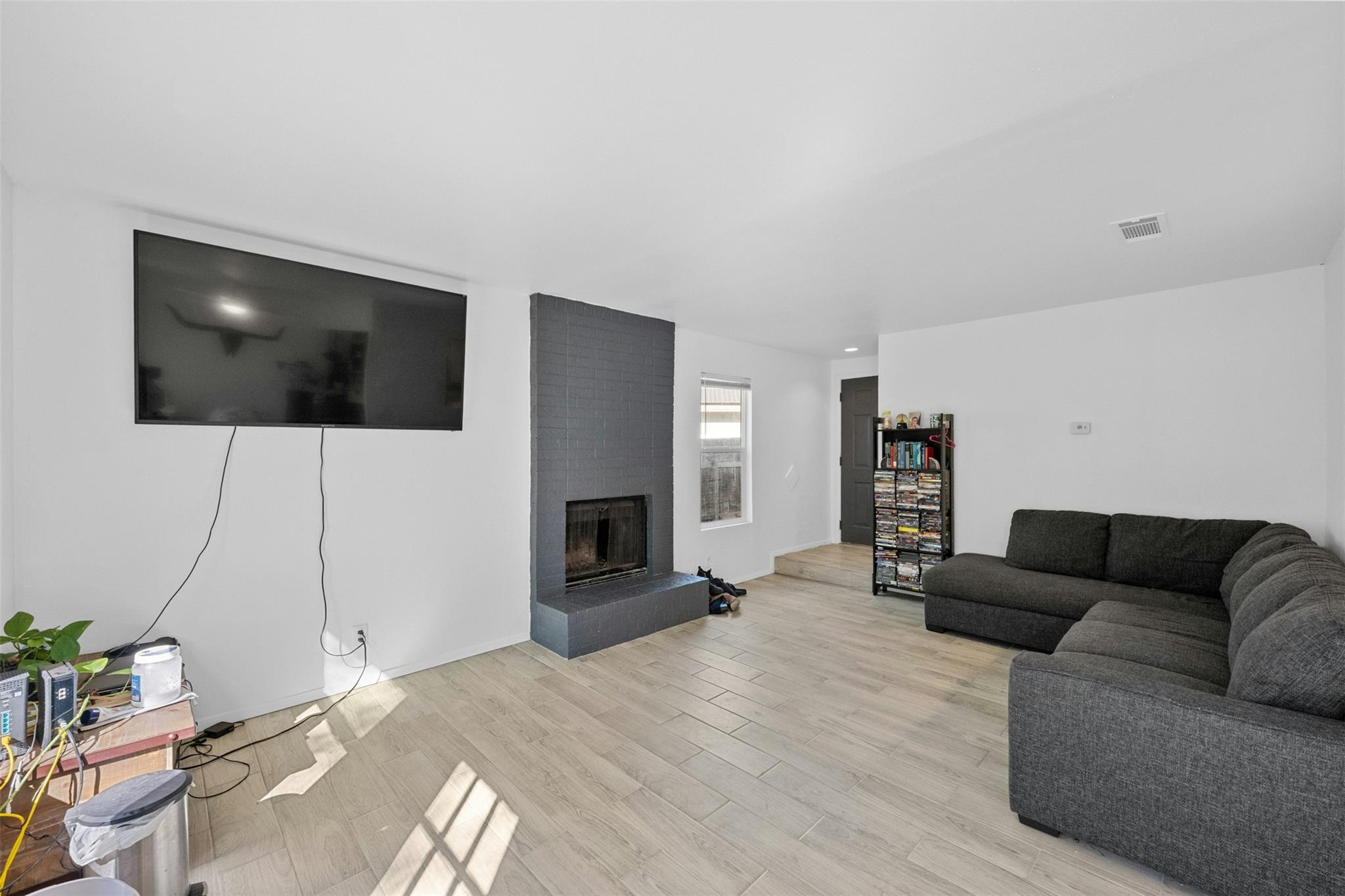 6101 Asa Dr #a Property Photo 4