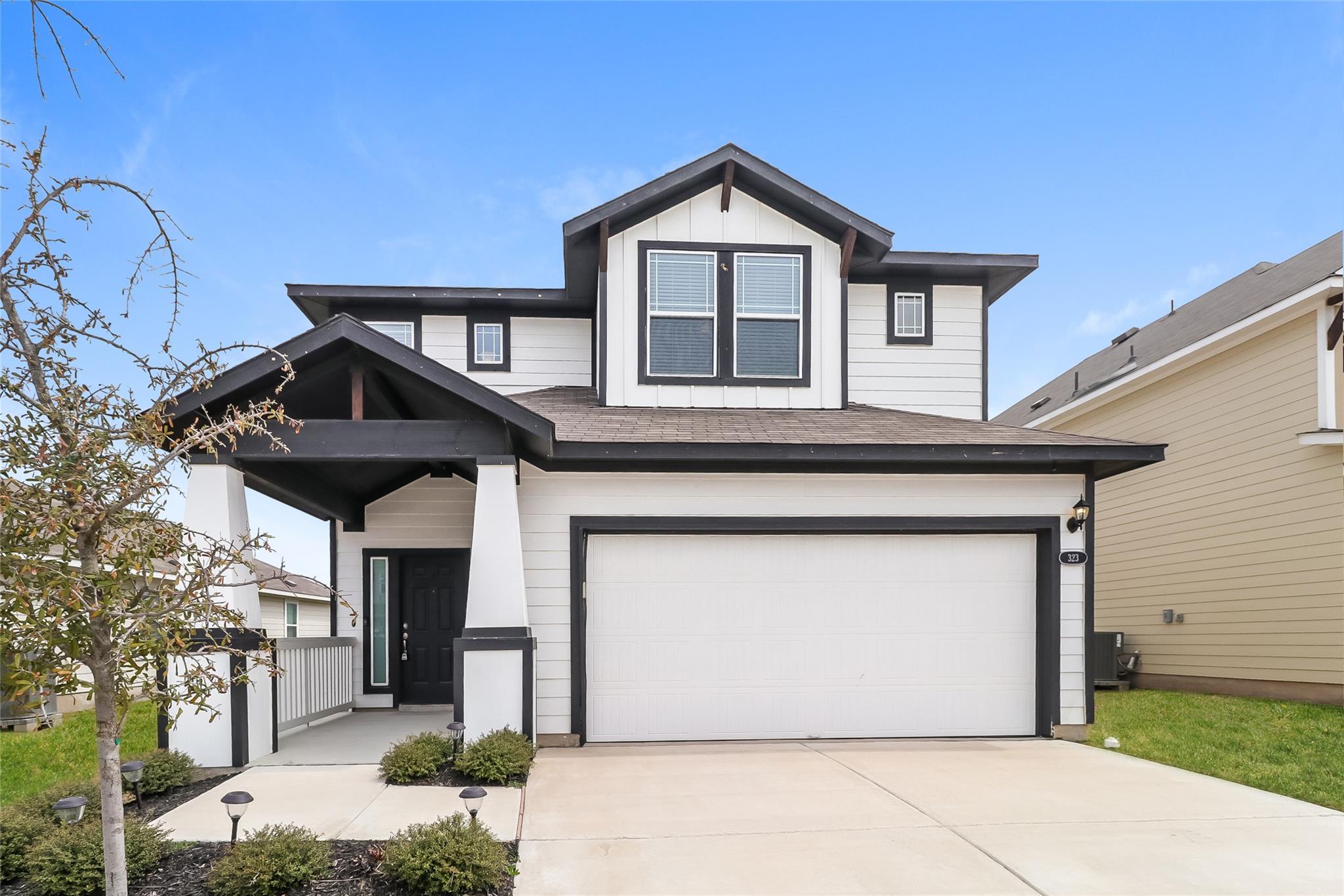 323 Black Opal Dr Property Photo 1