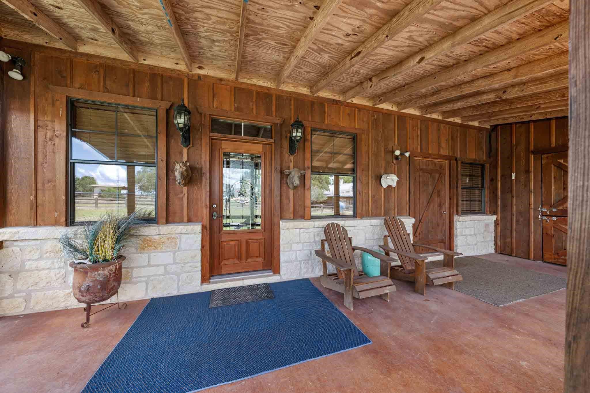 9352 Ranch Road 783 Property Photo 16