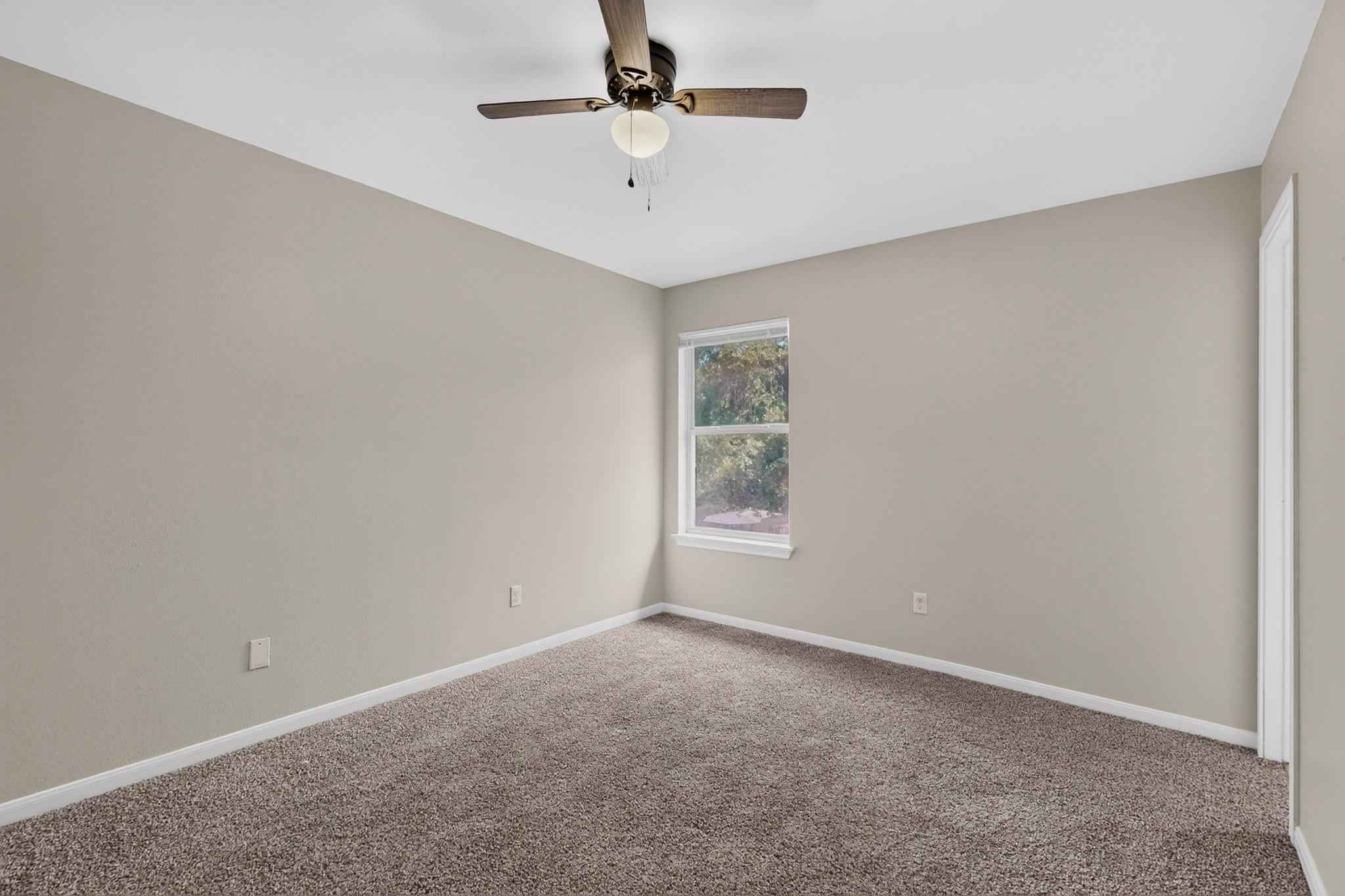 2318 Riddle Rd #b Property Photo 20