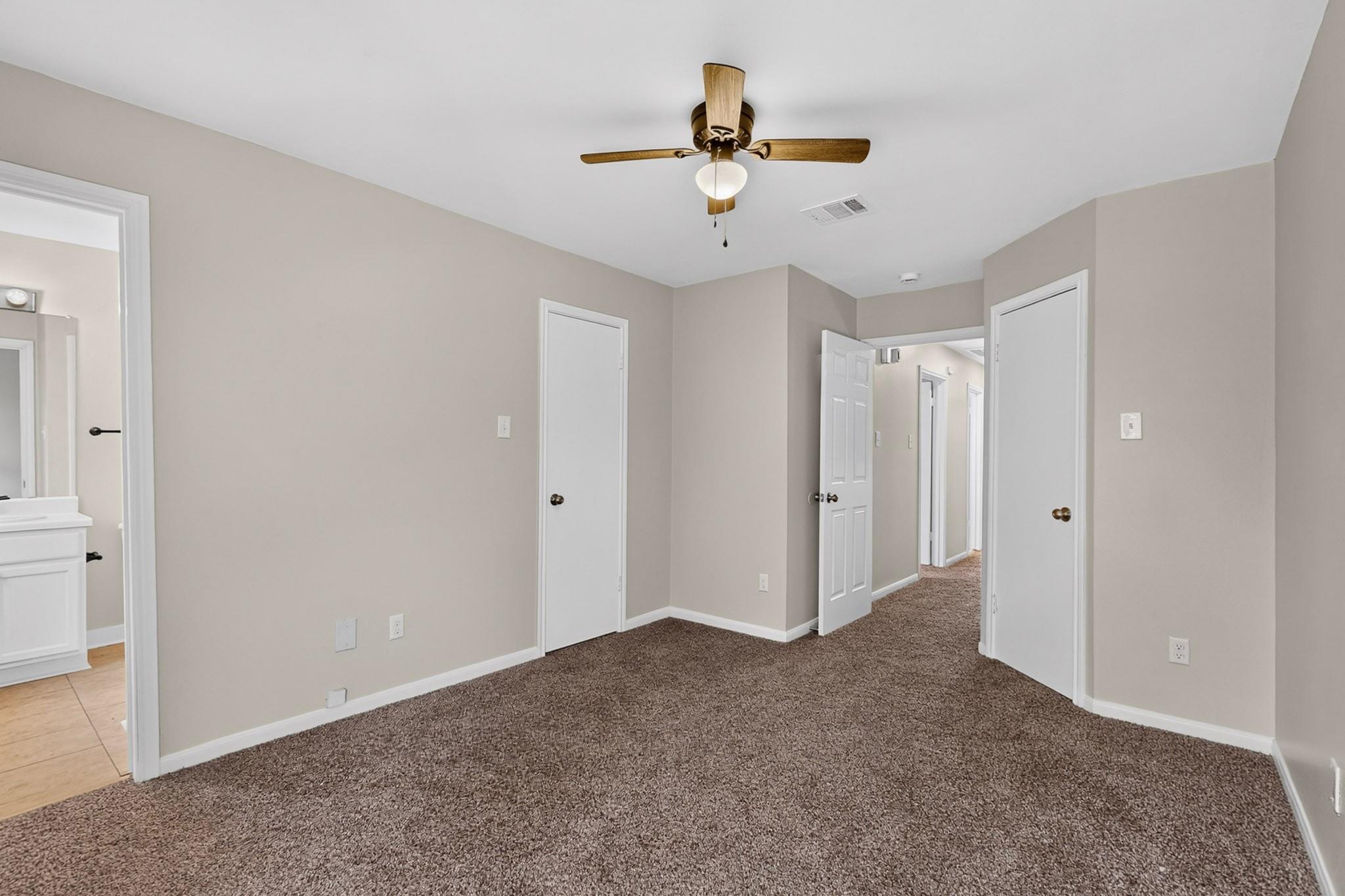 2318 Riddle Rd #b Property Photo 21