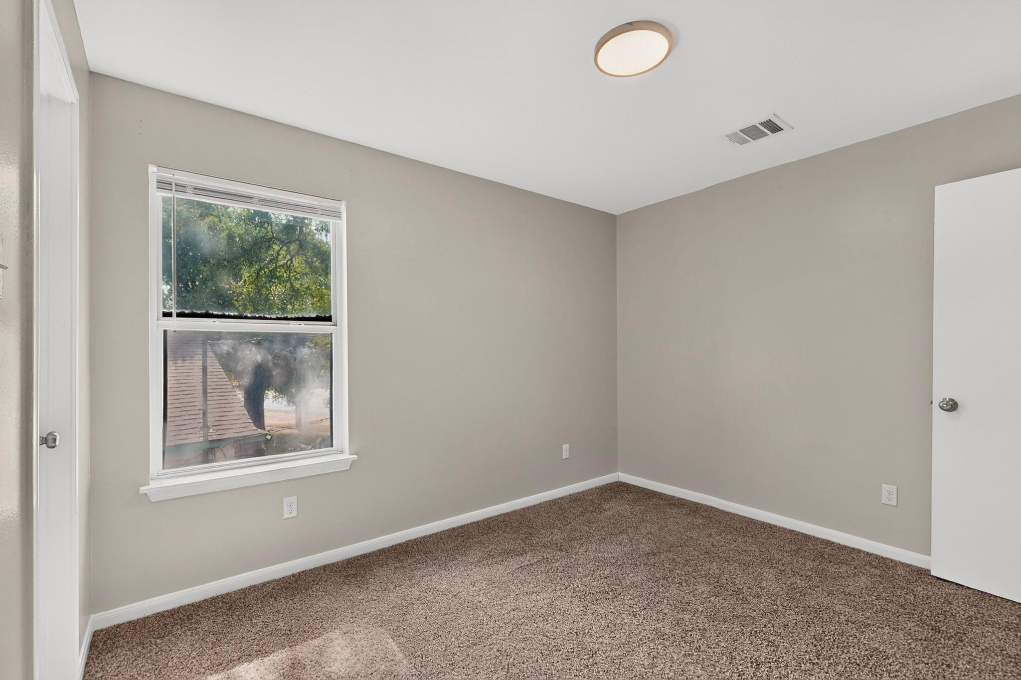 2318 Riddle Rd #b Property Photo 26