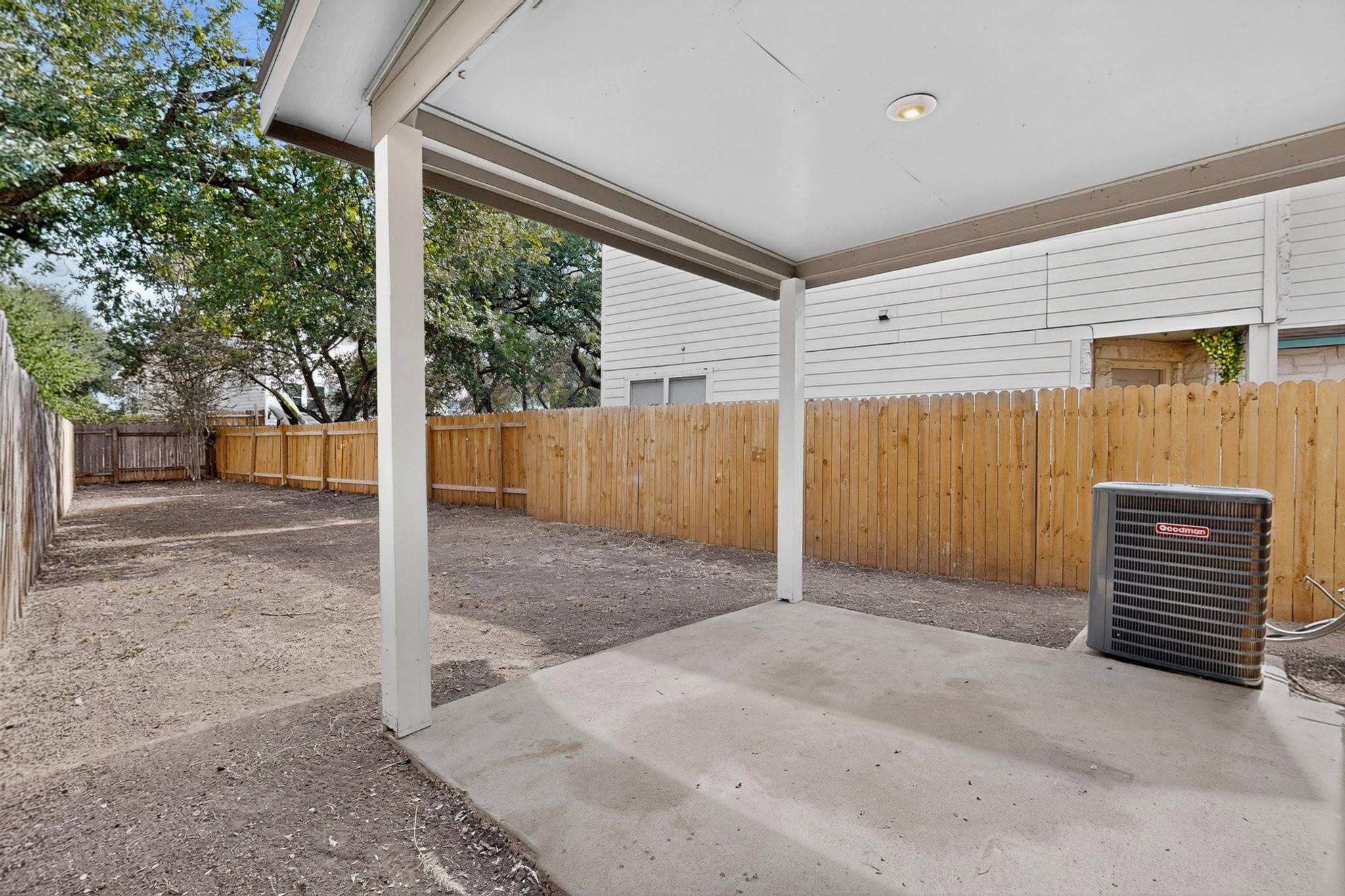 2318 Riddle Rd #b Property Photo 32