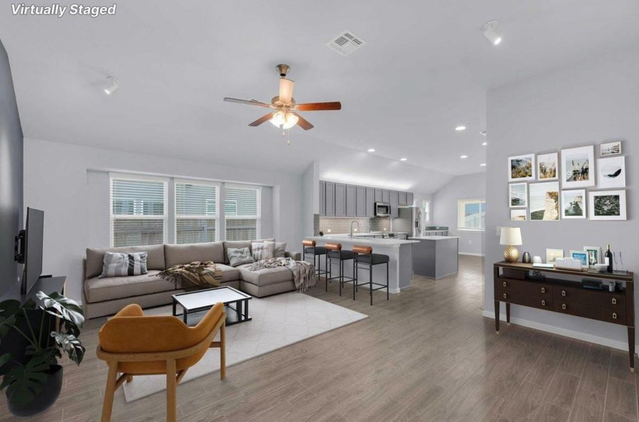 9944 Comely Bnd Property Photo 1