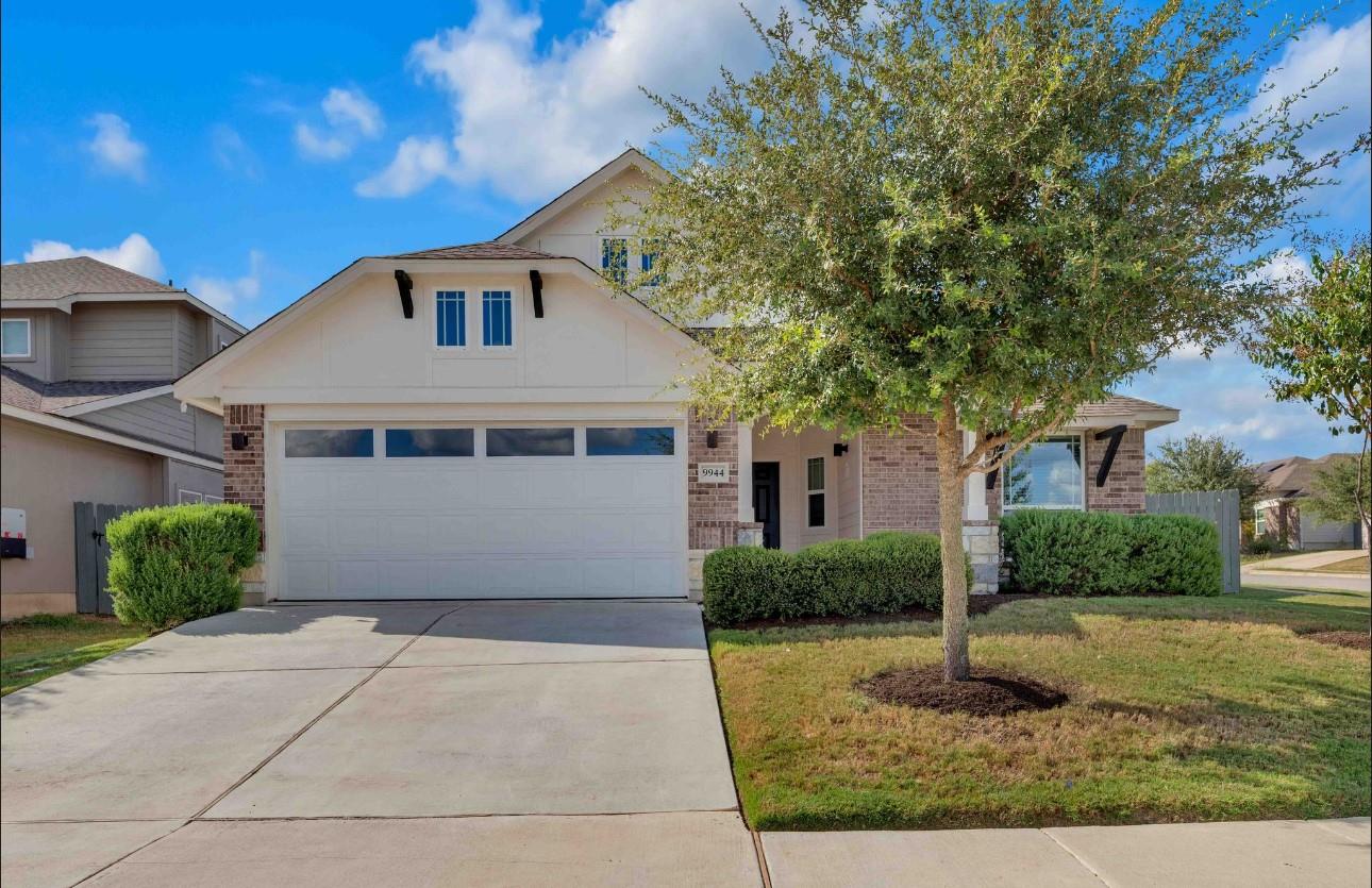 9944 Comely Bnd Property Photo 2