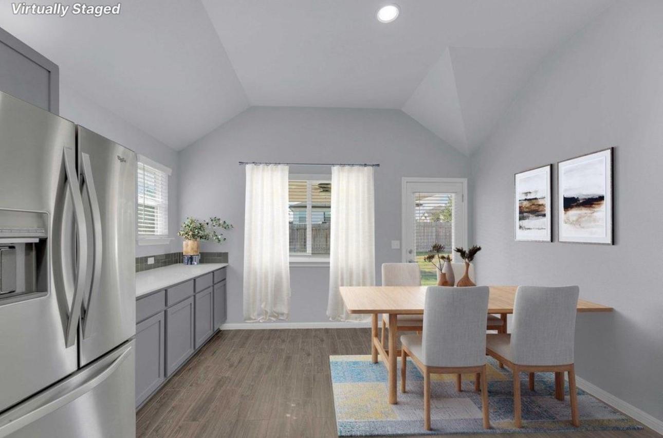 9944 Comely Bnd Property Photo 8
