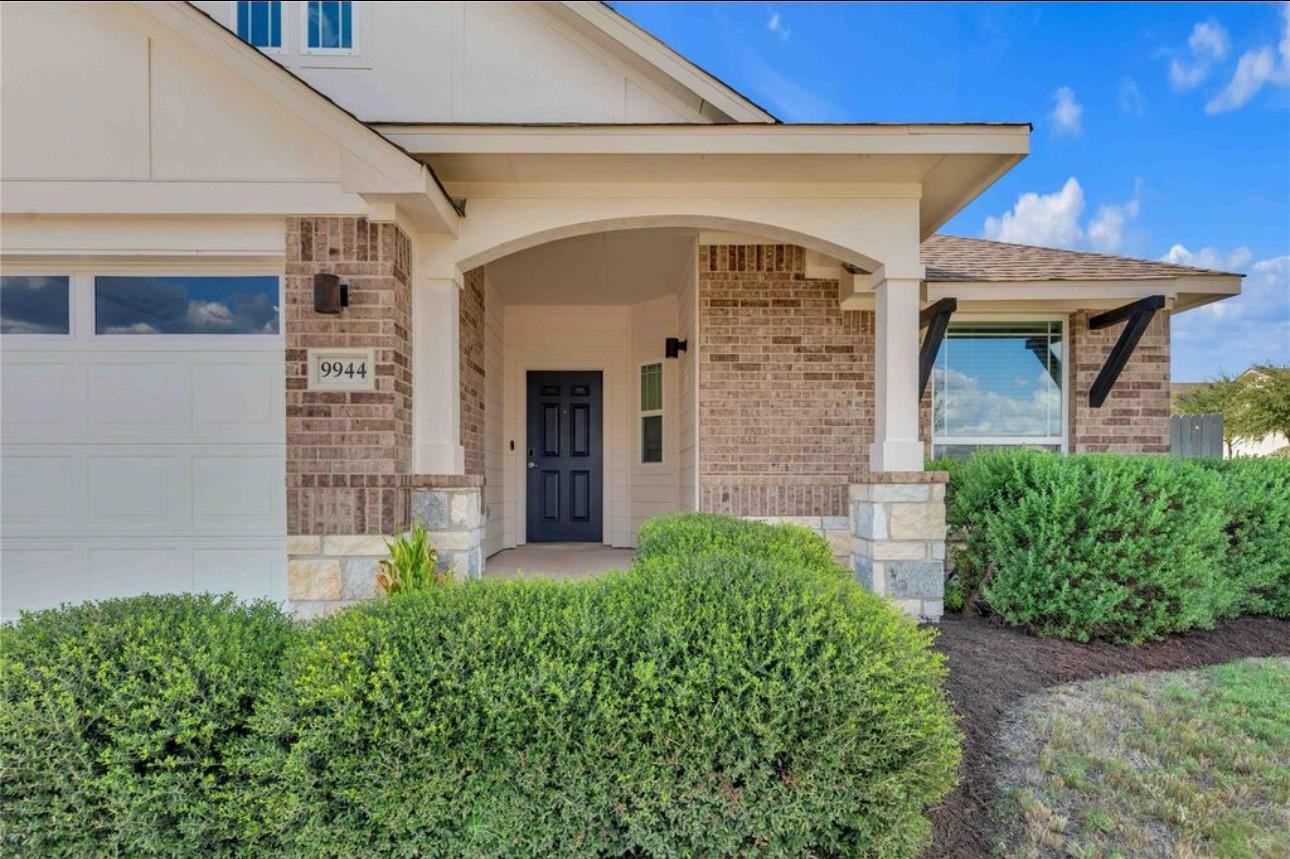 9944 Comely Bnd Property Photo 30