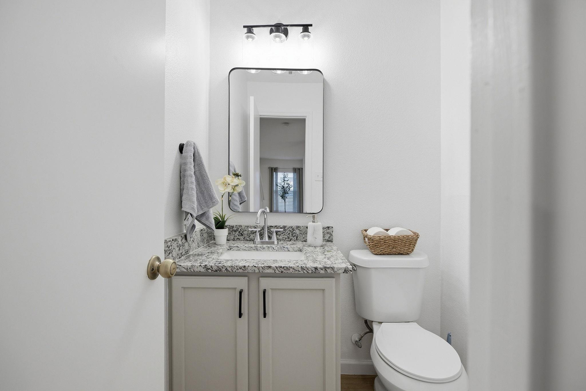 2602 Andres Way Property Photo 27