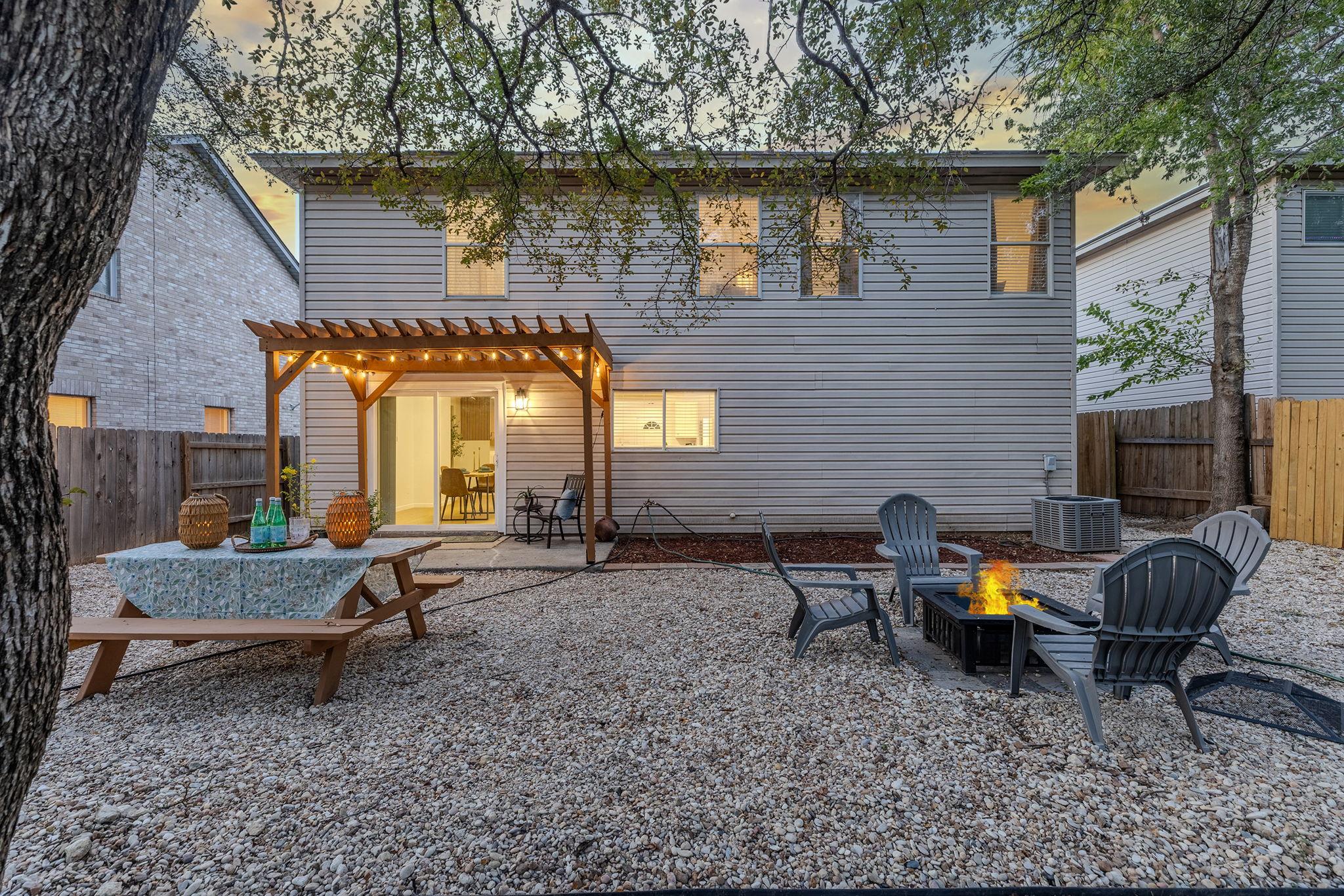 2602 Andres Way Property Photo 31