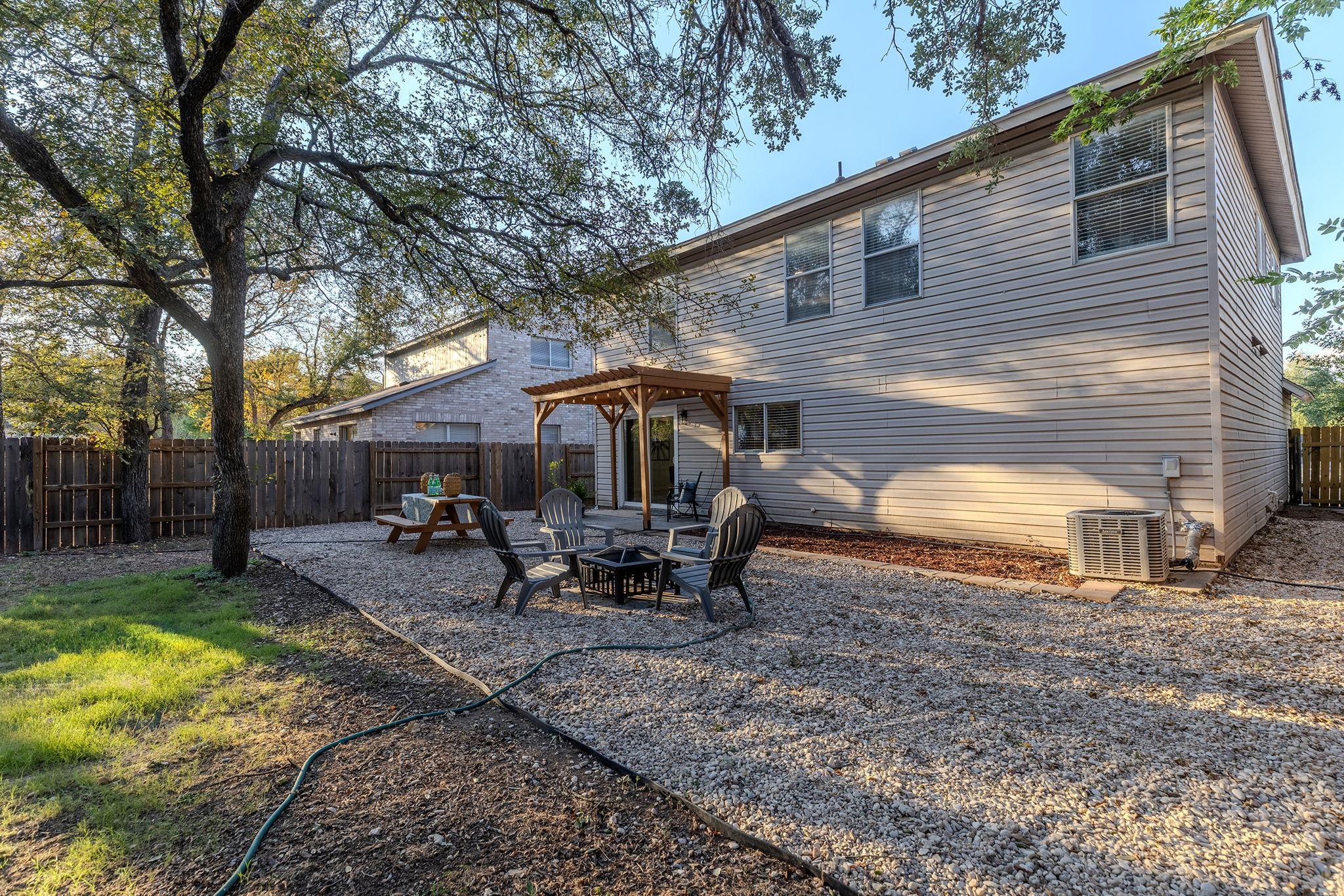 2602 Andres Way Property Photo 34