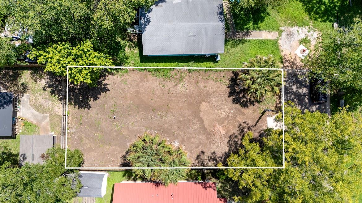 328 Wavell St Property Photo 14