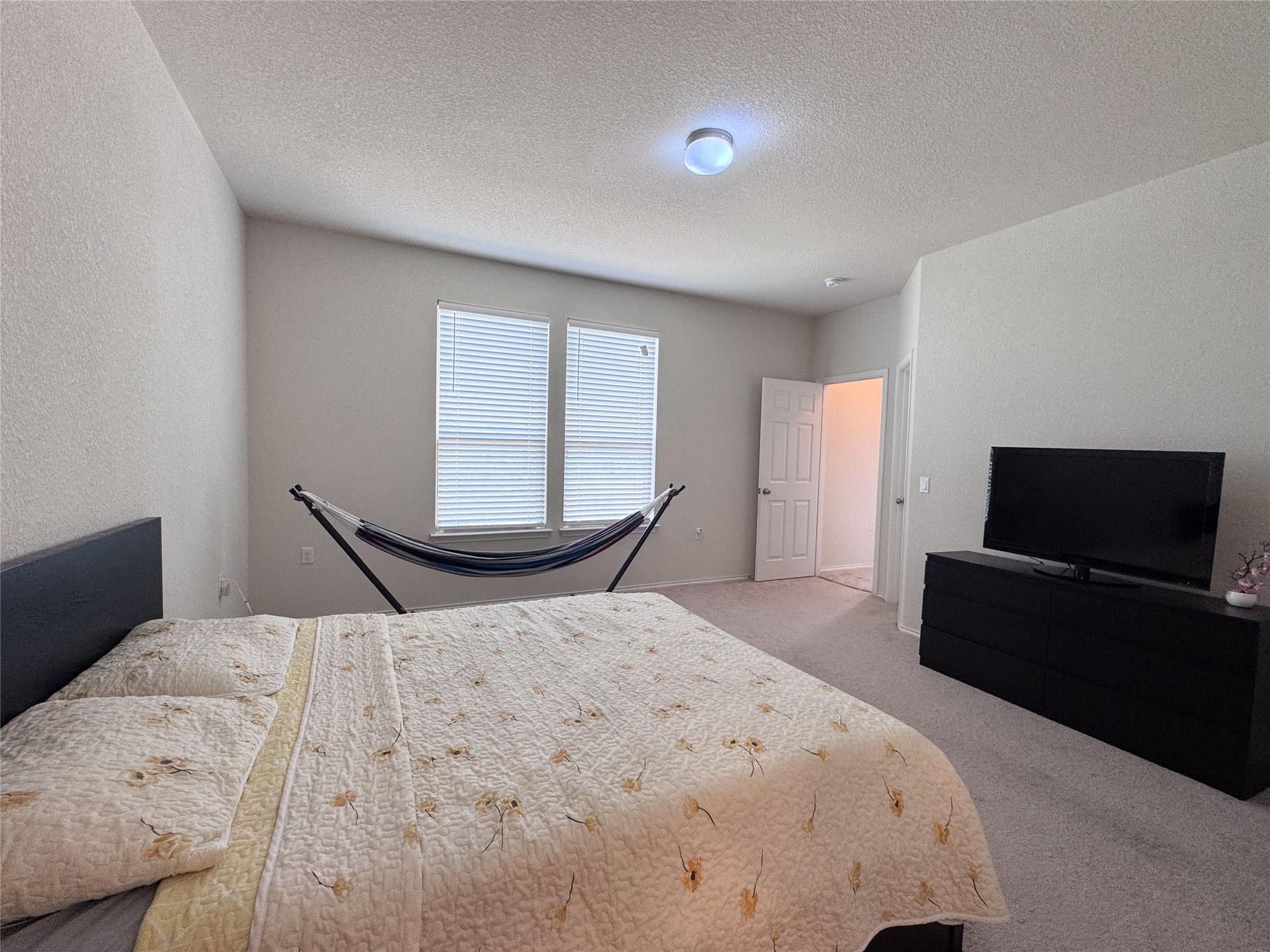 11905 Reindeer Dr Property Photo 8
