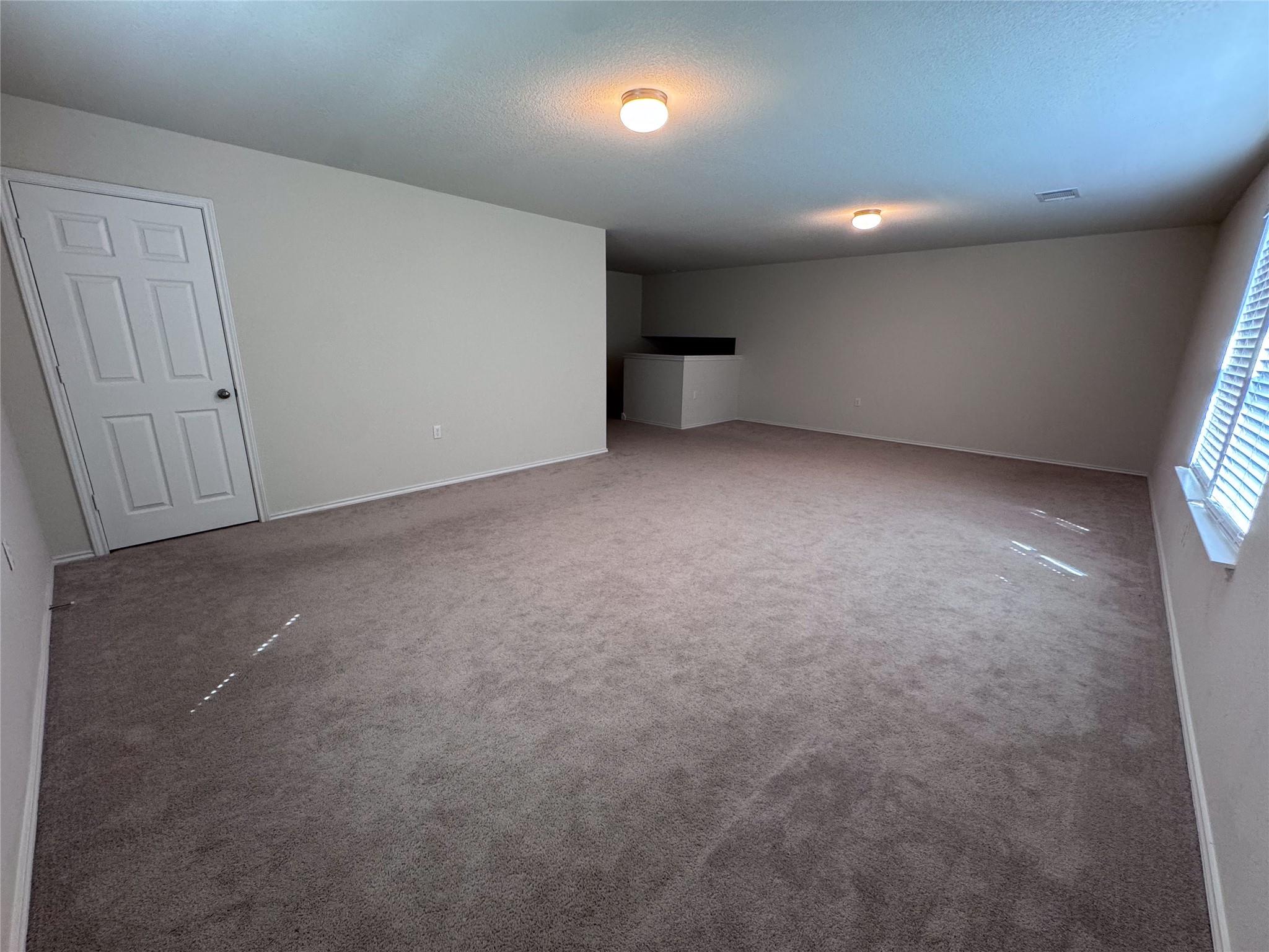11905 Reindeer Dr Property Photo 11