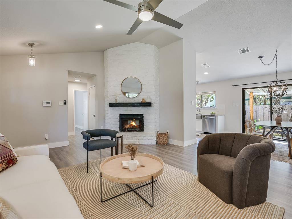 1803 Primrose Trl Property Photo 8