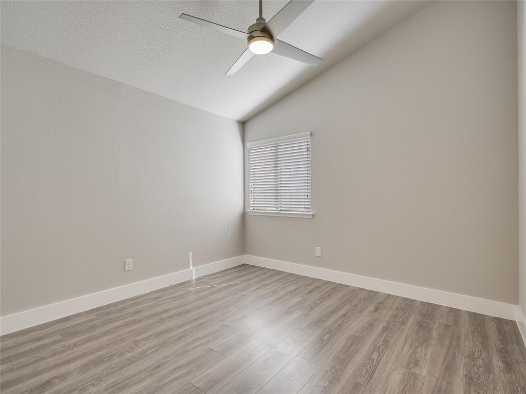 1803 Primrose Trl Property Photo 18