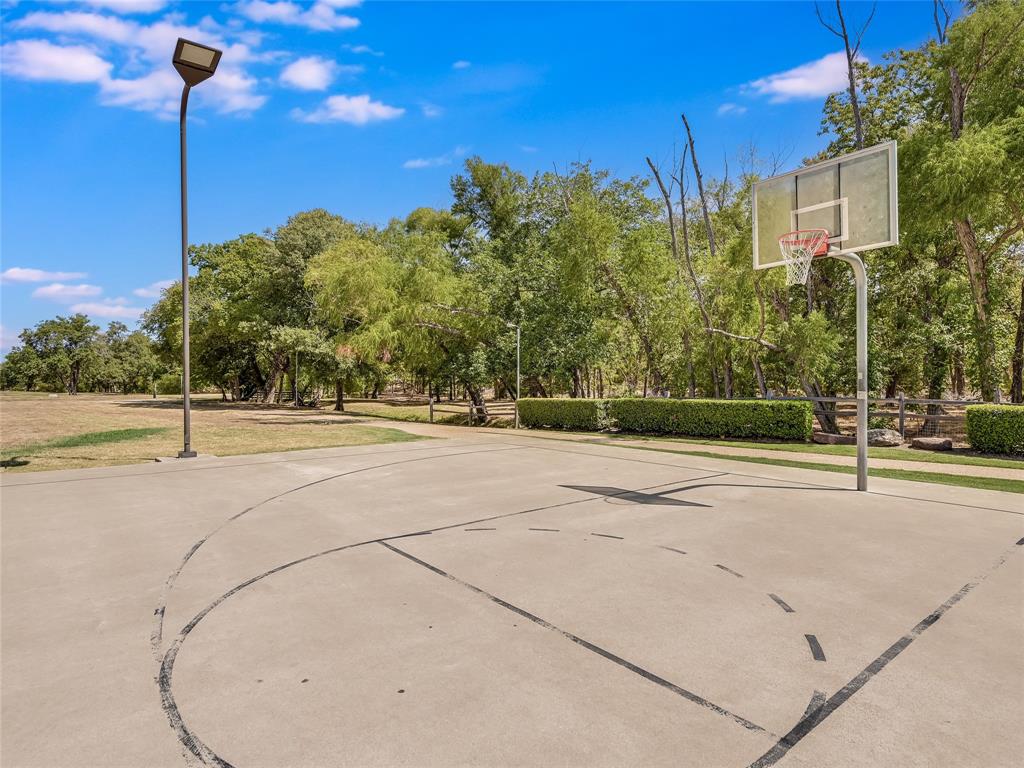 1803 Primrose Trl Property Photo 30