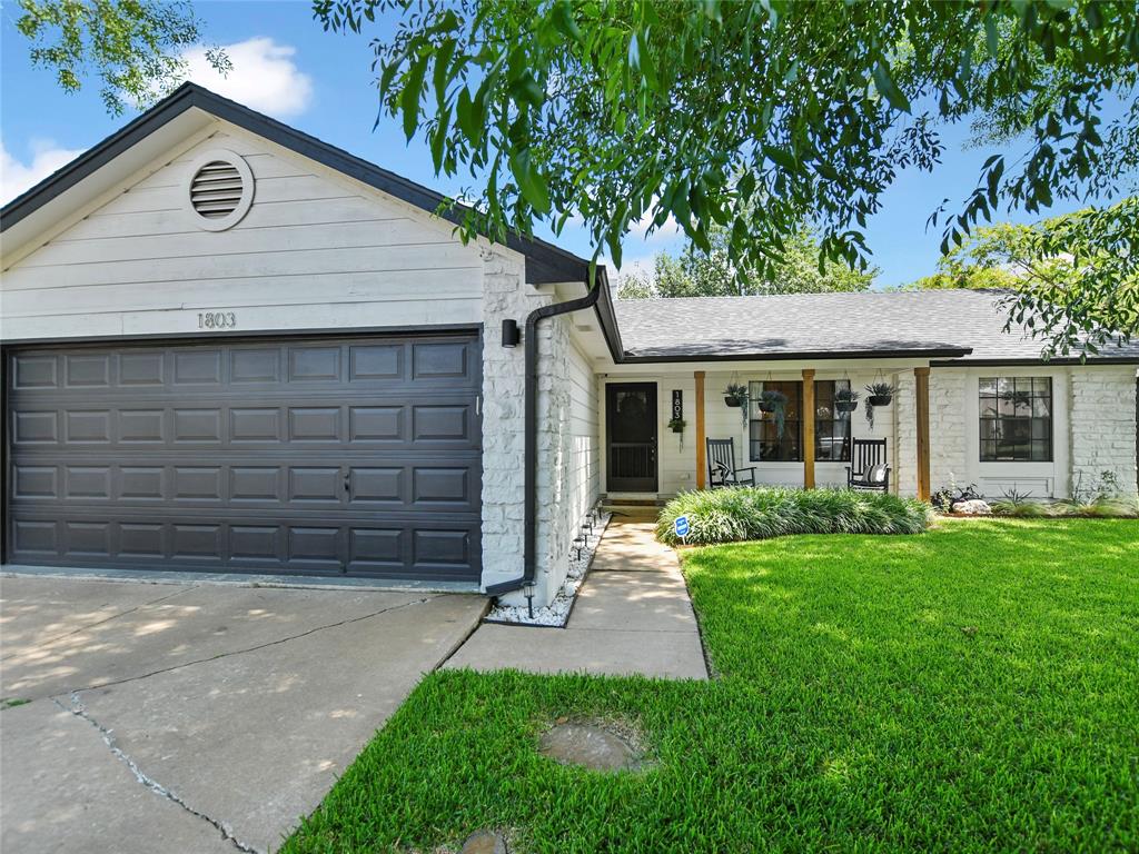 1803 Primrose Trl Property Photo 33