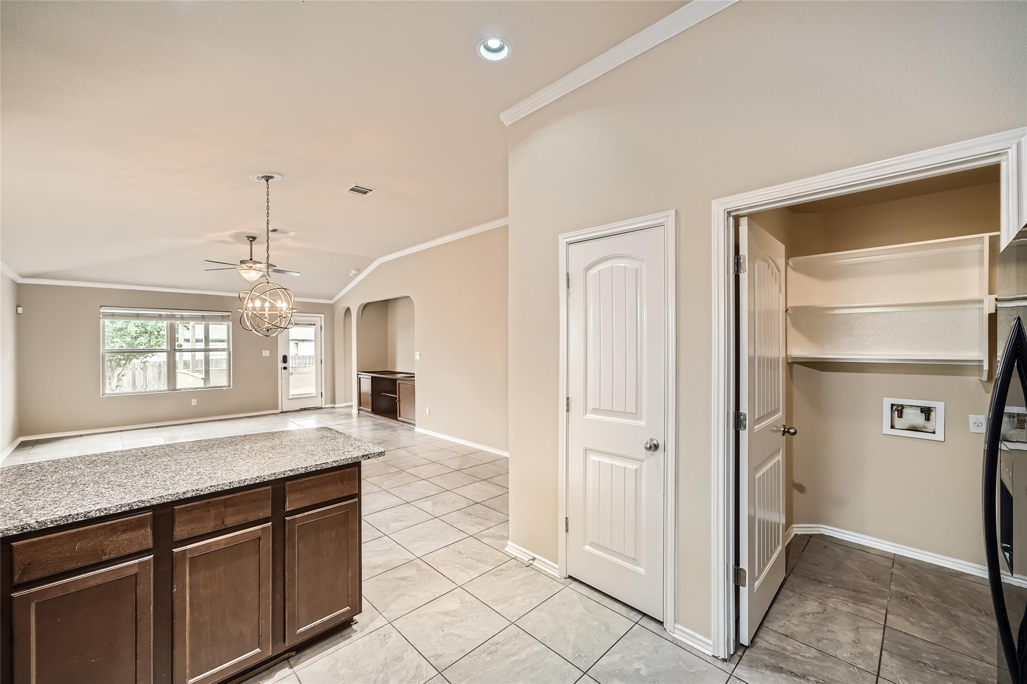 19308 Nicole Ln Property Photo 16