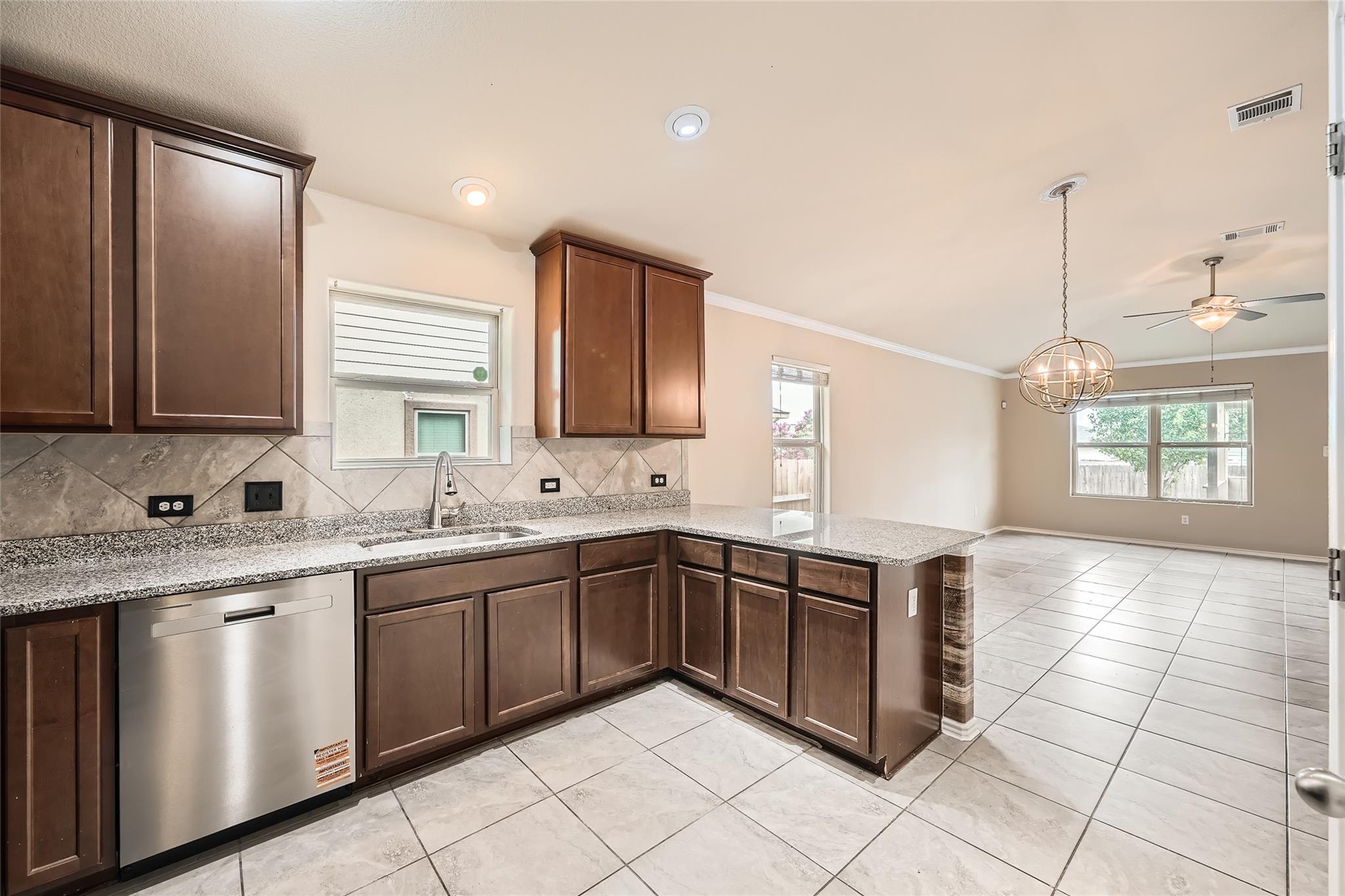 19308 Nicole Ln Property Photo 18
