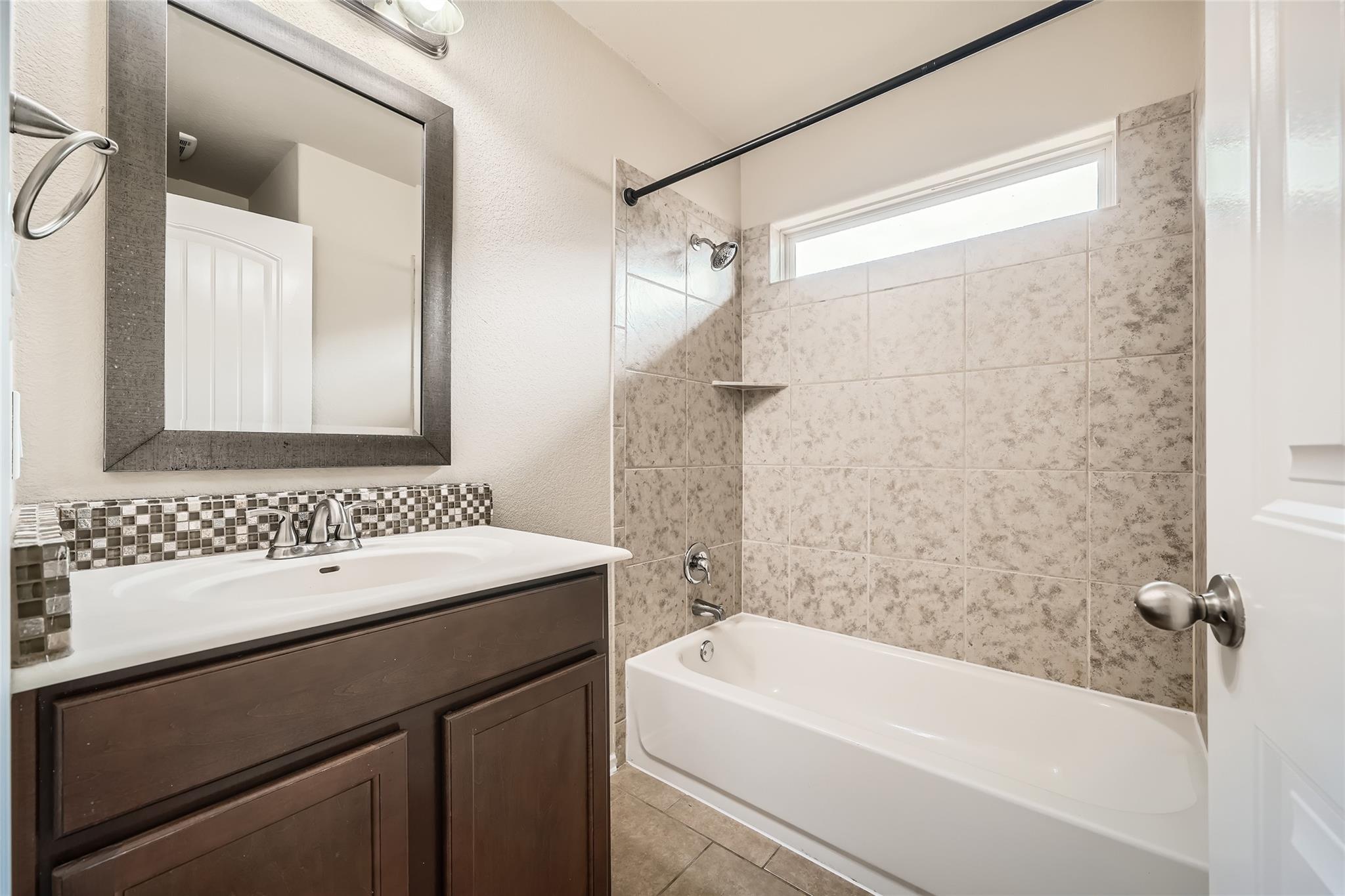 19308 Nicole Ln Property Photo 29