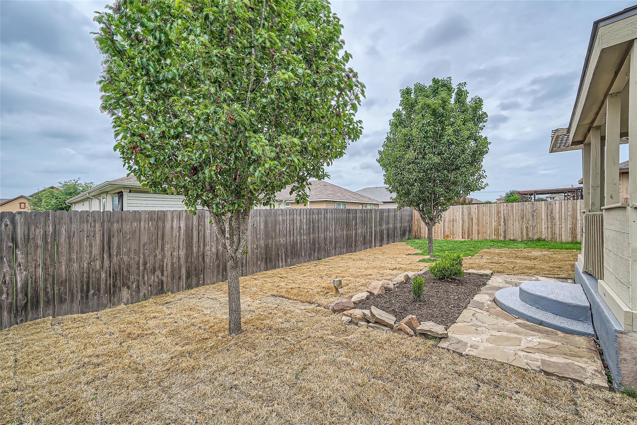 19308 Nicole Ln Property Photo 33