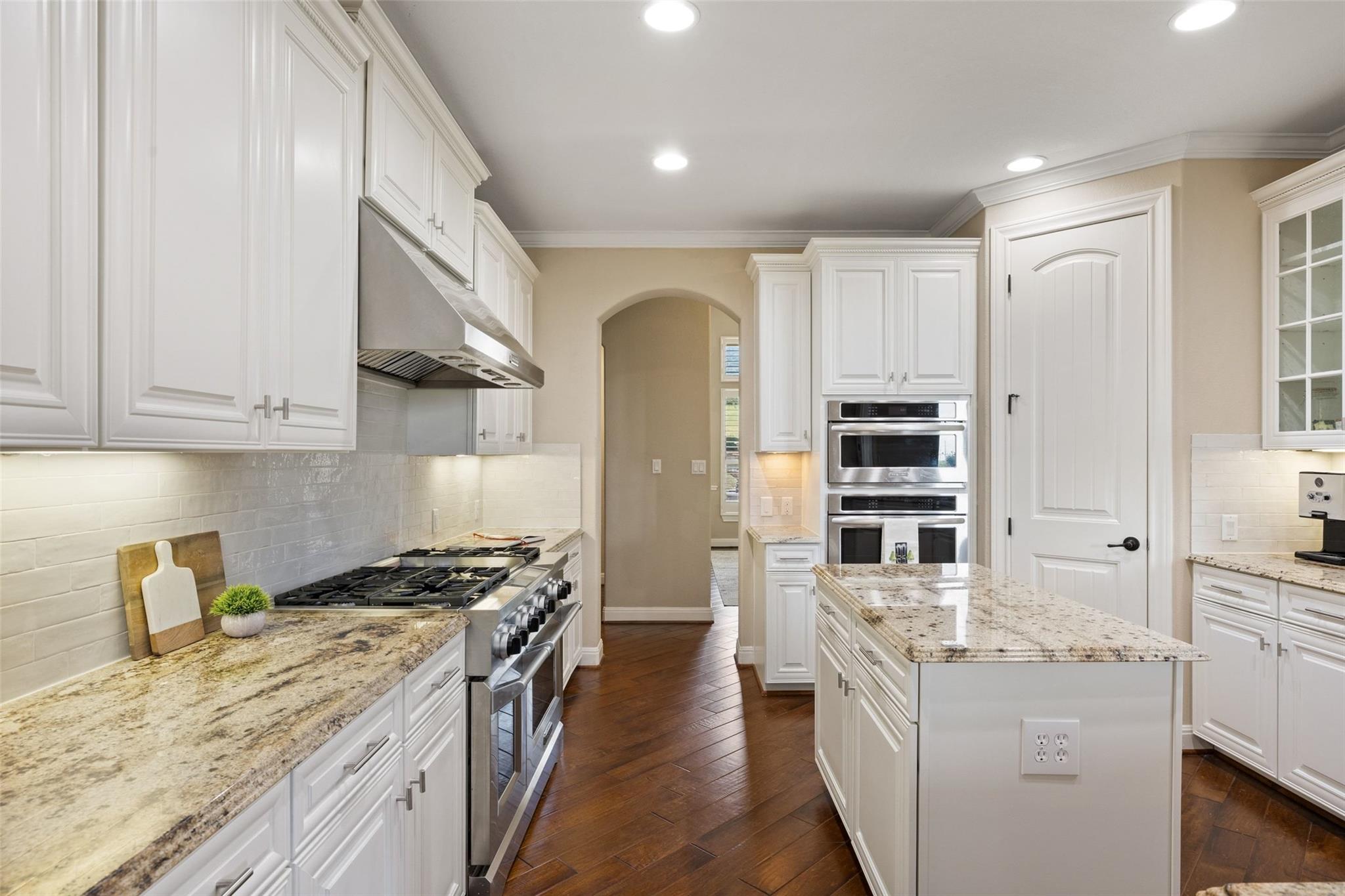 407 Bella Montagna Cir Property Photo 5