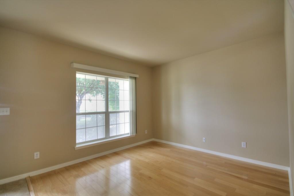 9624 Castle Pines Dr Property Photo 3