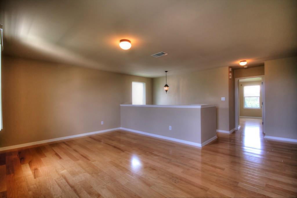 9624 Castle Pines Dr Property Photo 8