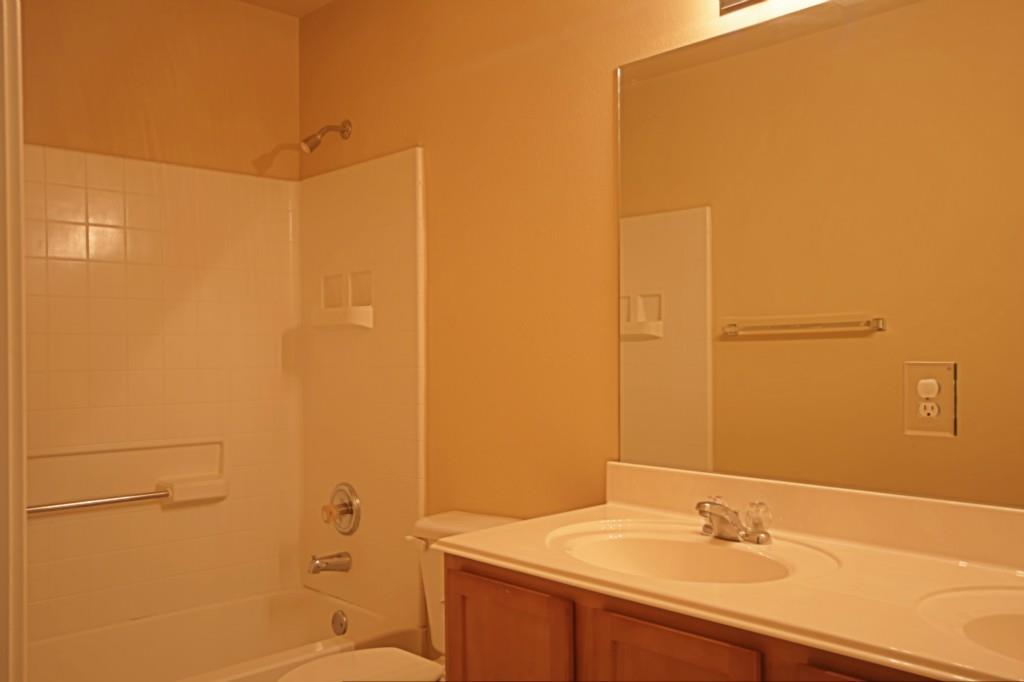 9624 Castle Pines Dr Property Photo 13
