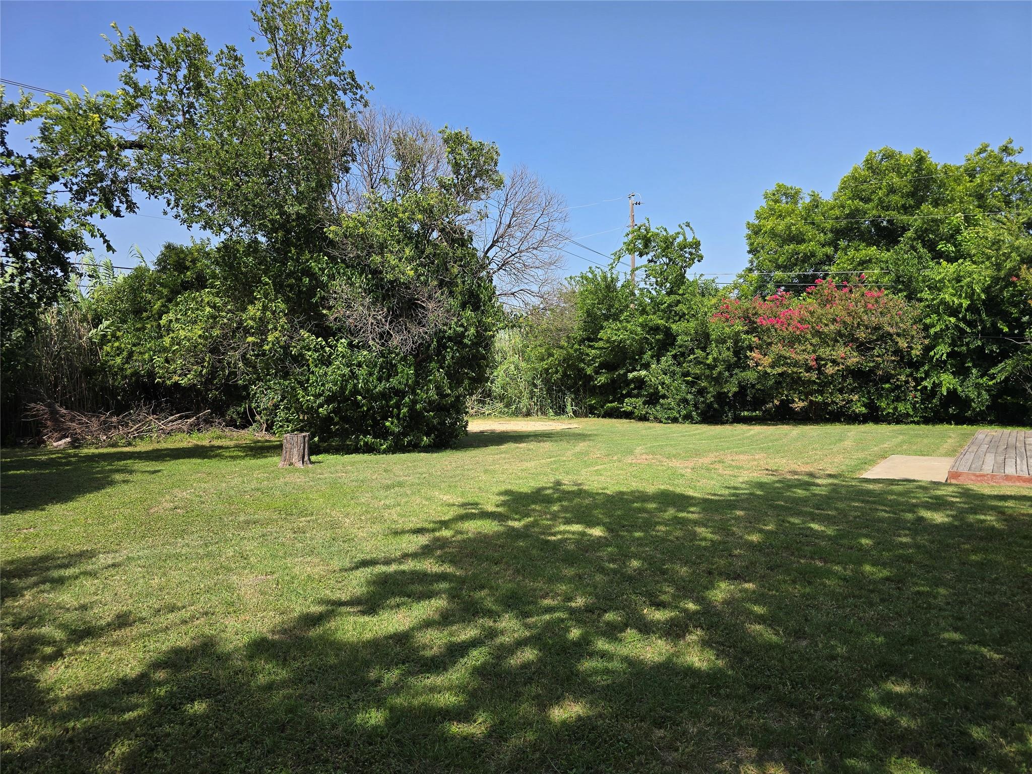 205 E Cherokee Dr Property Photo 23