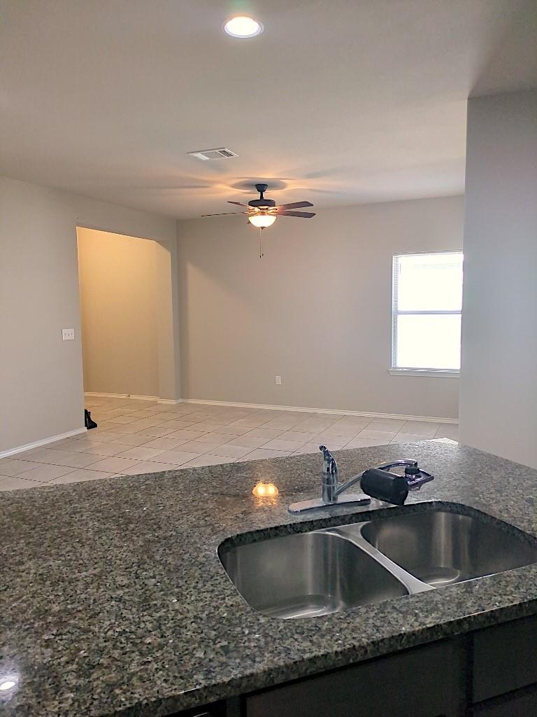 1731 Davidson Ranch Dr Property Photo 4