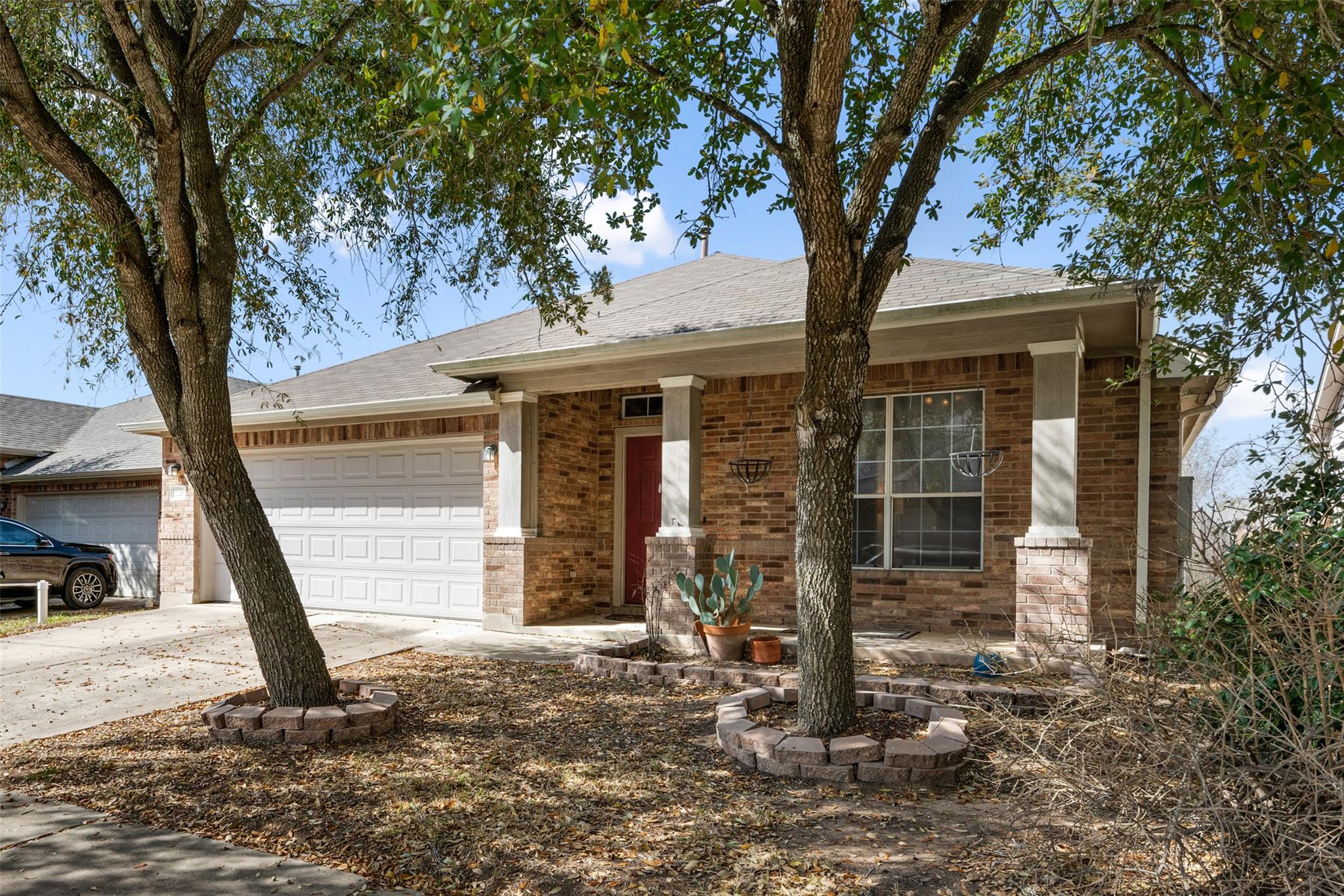 221 Stone Crest Blvd Property Photo