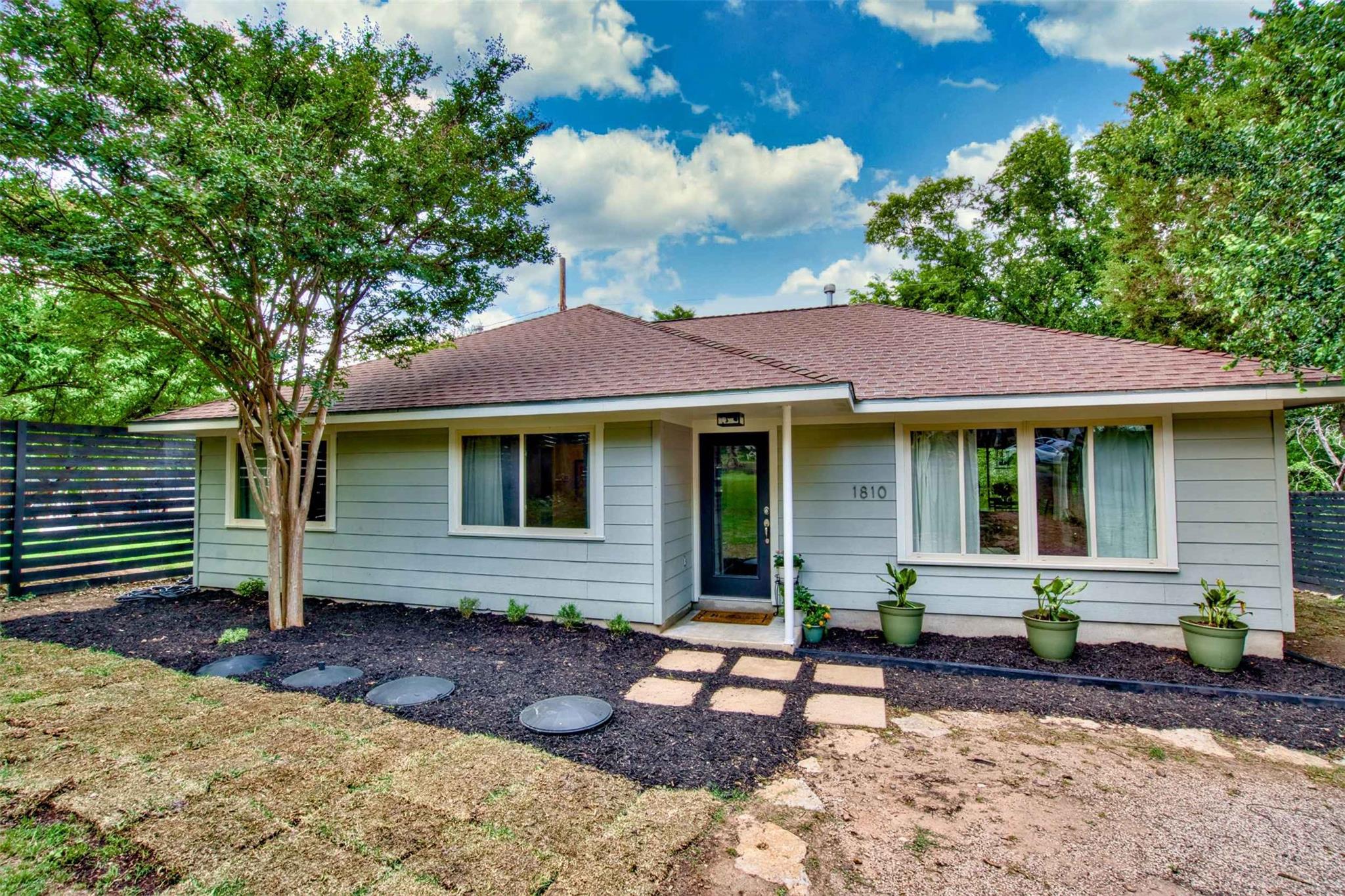 1810 Quanah Parker Trl Property Photo 17