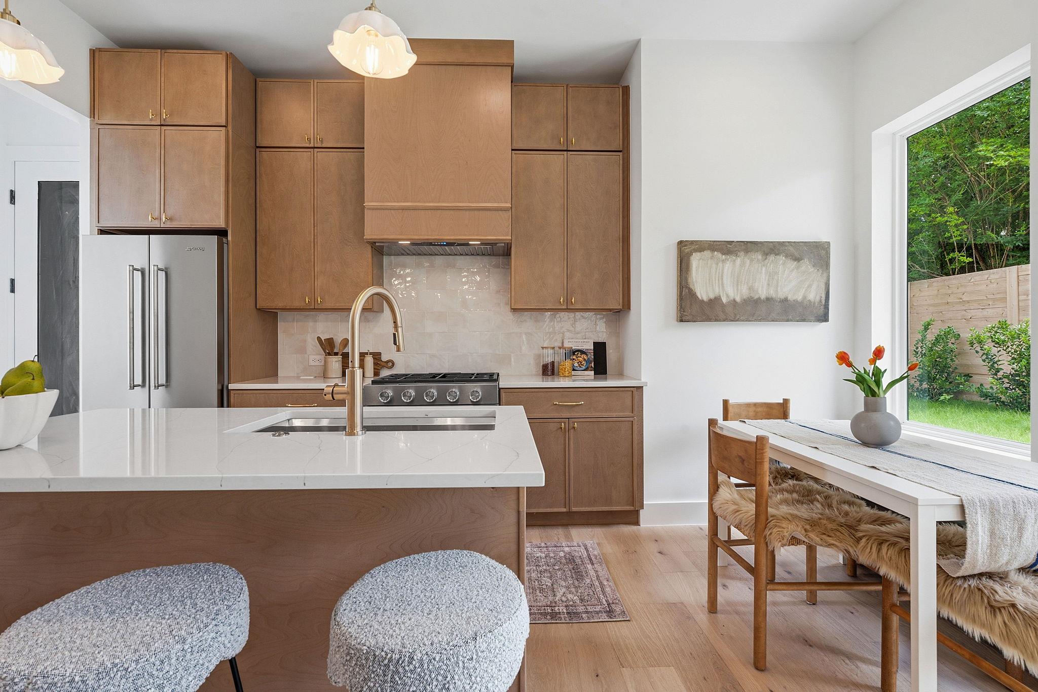 2009 Payne Ave #2 Property Photo 8