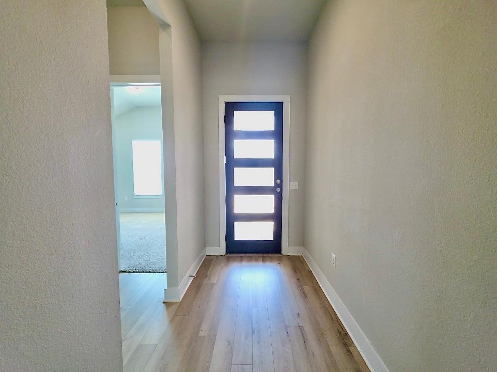 16520 Summery St Property Photo 3