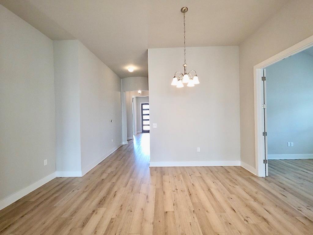 16520 Summery St Property Photo 5