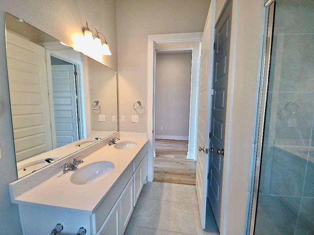 16520 Summery St Property Photo 20