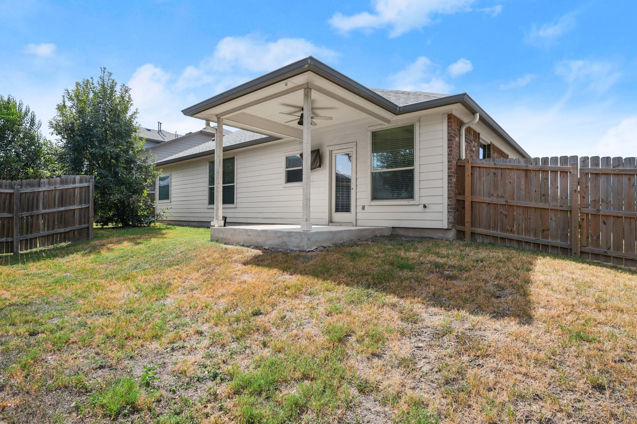 2302 Alayna Cv Property Photo 24