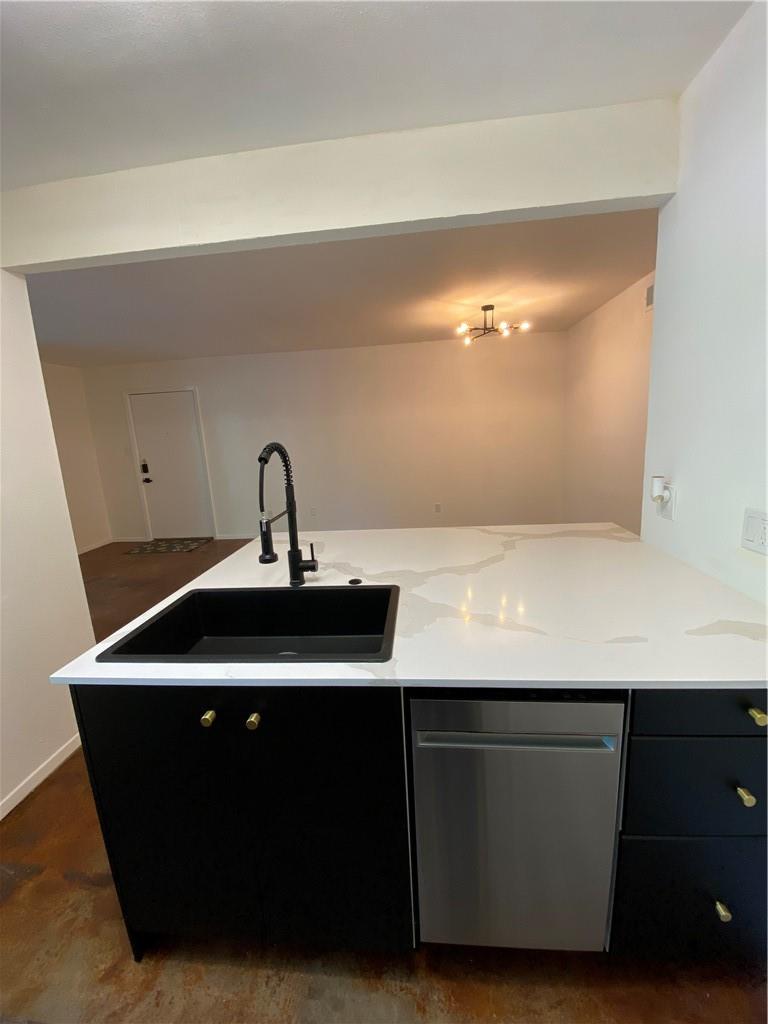 2119 Oxford Ave #b Property Photo 18