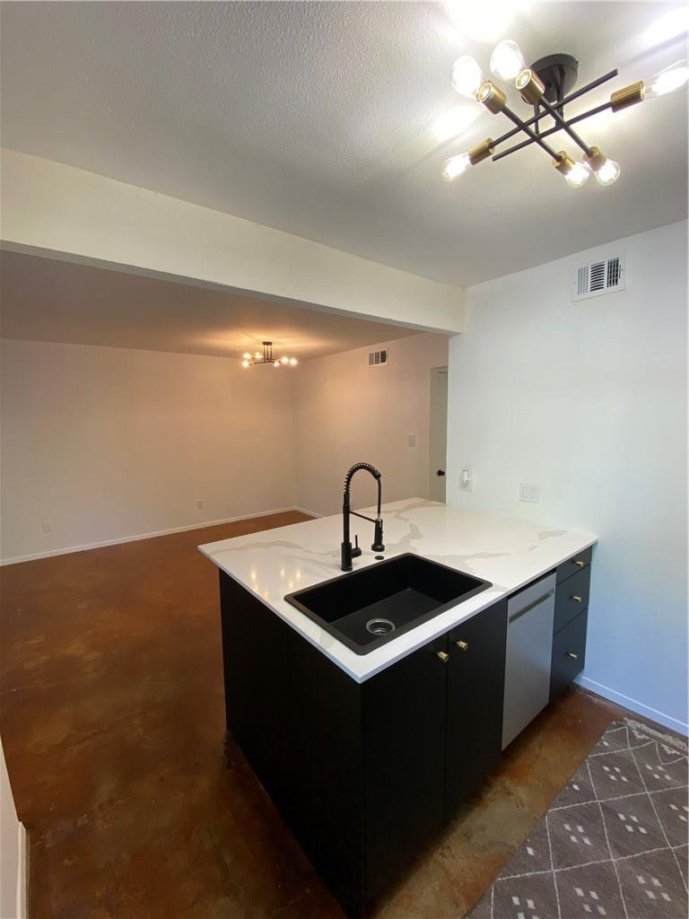 2119 Oxford Ave #b Property Photo 20